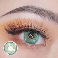 Natural Colors Esmeralda Green - yearly colored contact lenses